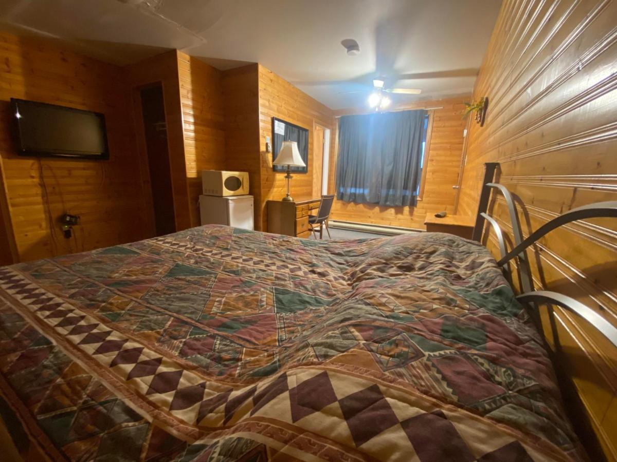 Hillcrest Motel Сейнт Джон Екстериор снимка